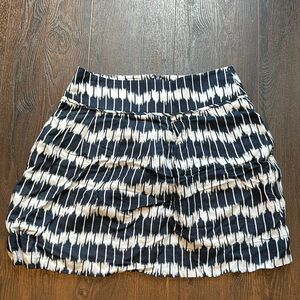 Loft Black and White Patterned Women's Skirt